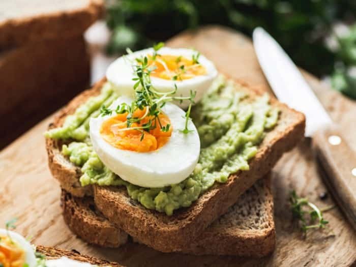 Avocado Toast with Egg